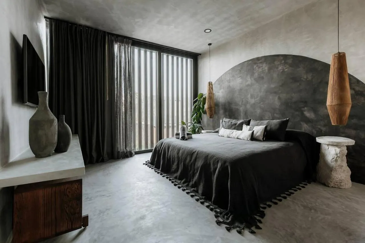Mar Y Miel Noir Modern Daire Tulum